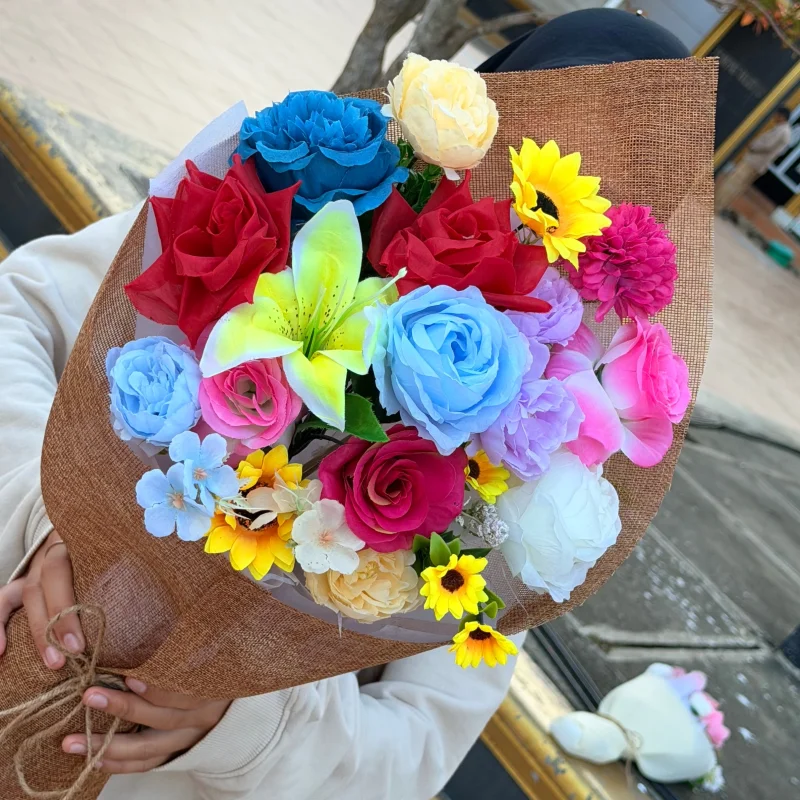  Thumbelina Bouquet – Original Brown (Large)