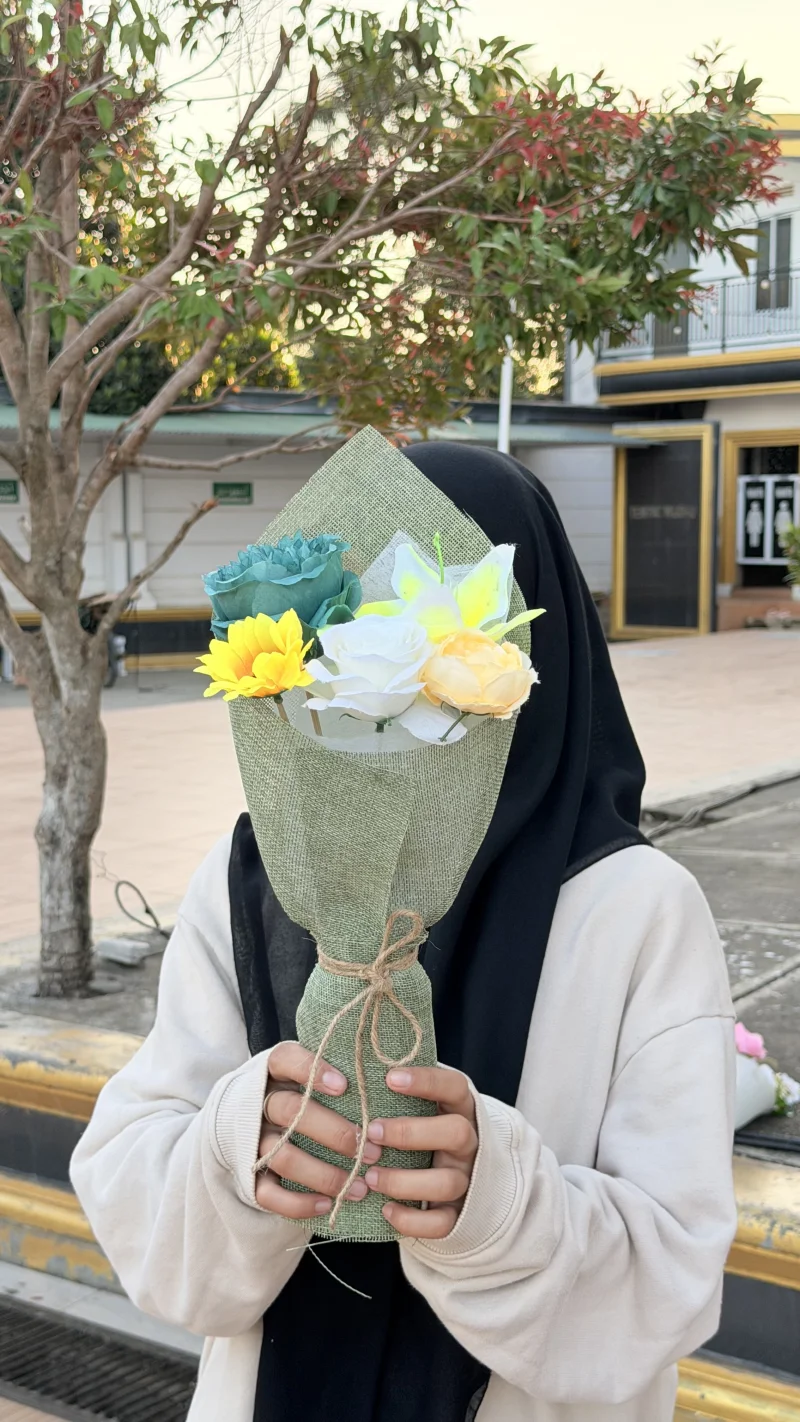  Thumbelina Bouquet – Fresh Green